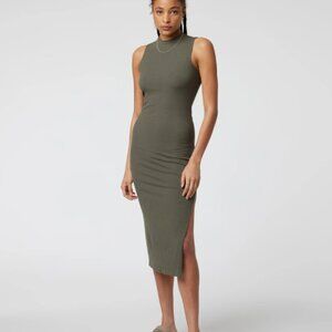 Vuori Pose Sands Dress Green XS